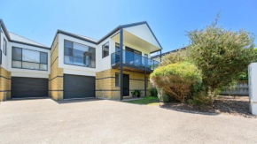 Comfortable Kathryn Close, Inverloch